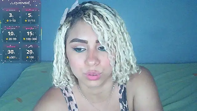 Lucy White   online show from January 18, 7:06 pm