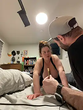 couplelti2 online show from February 23, 3:56 am