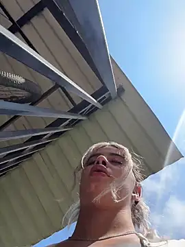 Tusumisahot online show from March 1, 7:05 pm