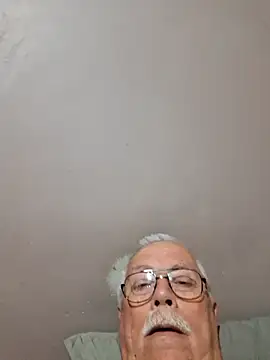 Snapshot of NawtyB1965 chatting on June 25, 3:50 am NawtyB1965 online show from June 25, 3:50 am