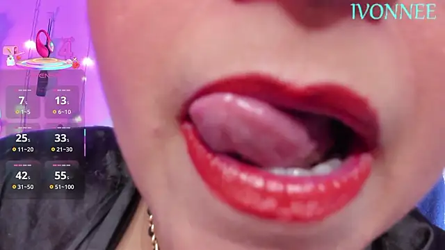 Ivonnee   online show from February 15, 11:41 am