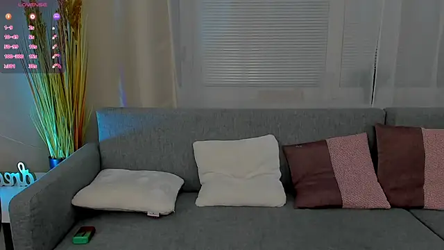 NovaBlissss online show from January 24, 8:22 pm