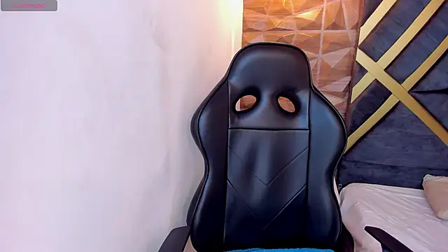 Alahia Dangelo online show from March 6, 11:36 am