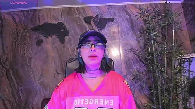 Alahia Dangelo online show from February 11, 5:29 pm