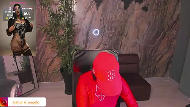 Alahia Dangelo online show from March 27, 5:56 pm