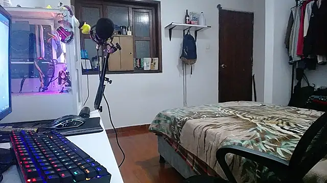 esjrobles online show from January 26, 8:46 am