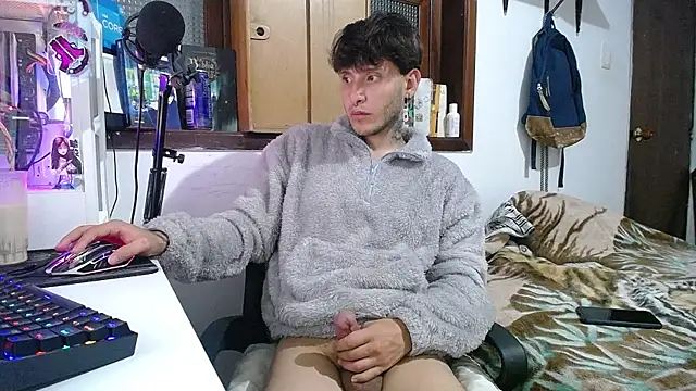 esjrobles online show from January 31, 6:35 am