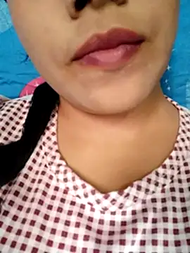 Snapshot of Anki-doll chatting on July 1, 5:42 am Anki-doll online show from July 1, 5:42 am