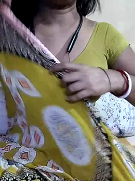 yoursweety09 online show from September 14, 12:43 am