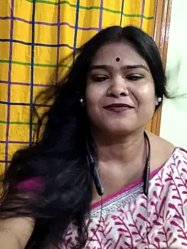 yoursweety09 online show from September 25, 12:25 am