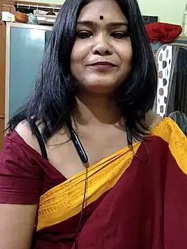 yoursweety09 online show from October 19, 2:01 am