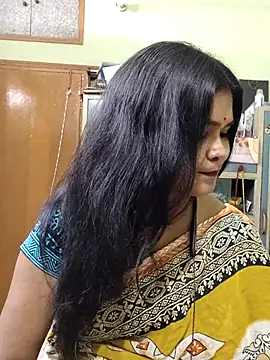 yoursweety09 online show from March 6, 7:05 am