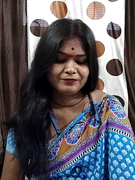 yoursweety09 online show from April 2, 7:50 am