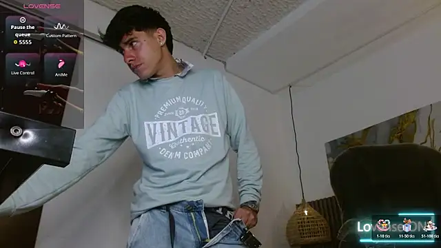 Dyla n18 online show from March 2, 8:26 pm