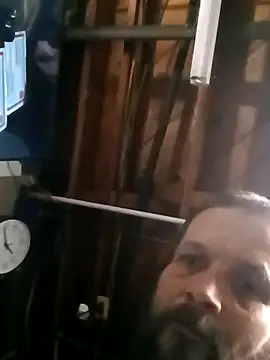 Whipit323 online show from March 8, 6:44 pm