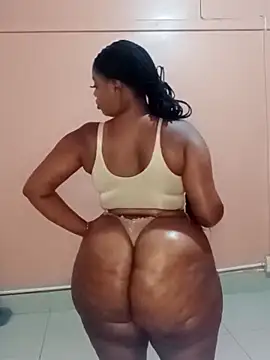 Luciouslips00 online show from March 21, 10:35 pm