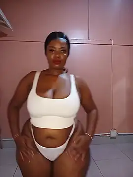 Luciouslips00 online show from June 30, 12:17 pm