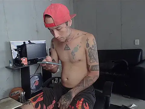 patrik tattoo  online show from April 9, 4:56 pm