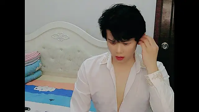 Snapshot of Melvinchina-88 chatting on June 17, 5:43 am Melvinchina-88 online show from June 17, 5:43 am