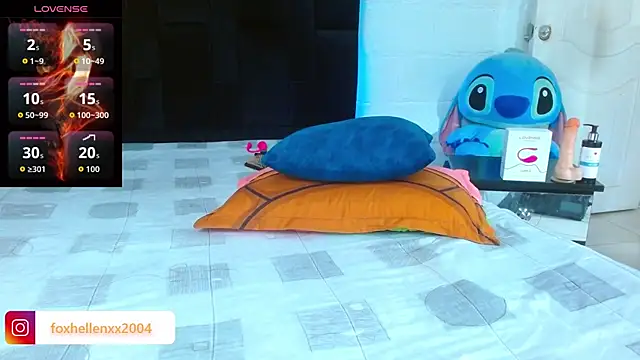 Snapshot of foxhellenxxxx chatting on September 21, 3:08 am foxhellenxxxx online show from September 21, 3:08 am