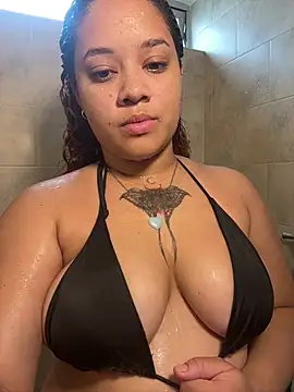 zulyjones online show from July 14, 7:41 pm