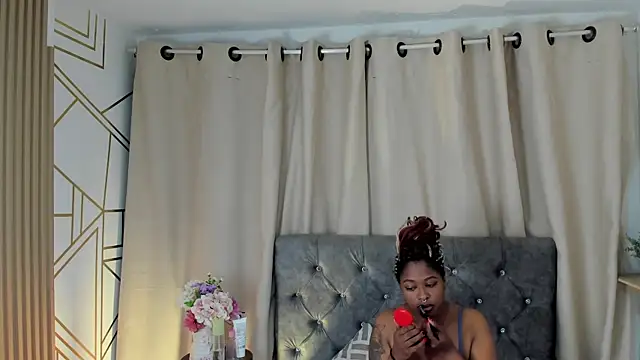 justnala  online show from May 21, 3:24 am