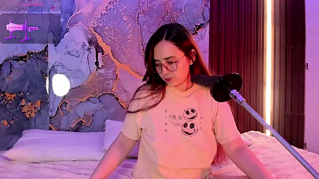 Snapshot of centaurigirl chatting on October 8, 3:37 am centaurigirl online show from October 8, 3:37 am