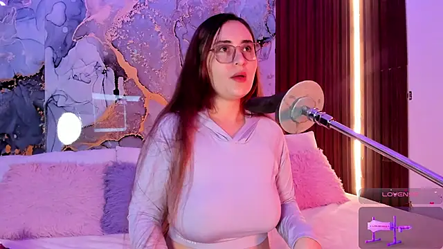 Snapshot of centaurigirl chatting on October 25, 2:52 am centaurigirl online show from October 25, 2:52 am