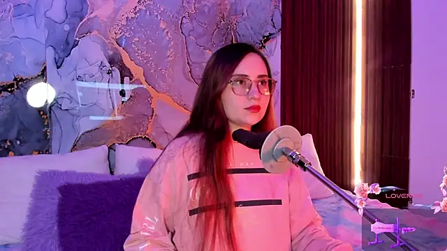 Snapshot of centaurigirl chatting on November 16, 10:26 pm centaurigirl online show from November 16, 10:26 pm