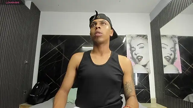 ada-brooke online show from February 19, 3:57 am