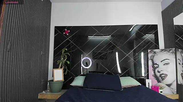 ada-brooke online show from April 18, 12:31 pm