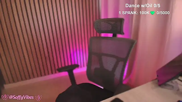 Snapshot of soffyvibes- chatting on November 2, 9:50 pm soffyvibes- online show from November 2, 9:50 pm