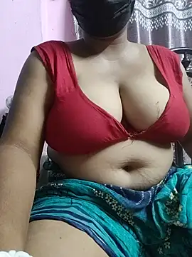 BERRY 00 online show from June 25, 6:12 pm