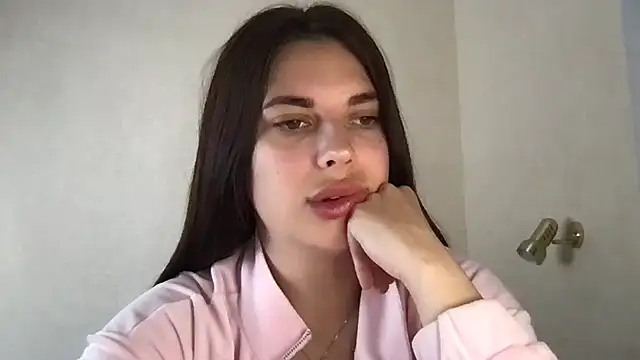 MoonriseGoddess online show from May 12, 9:06 am