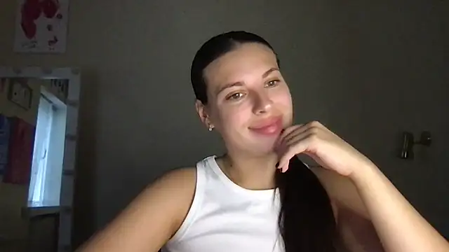 MoonriseGoddess online show from July 28, 9:04 am