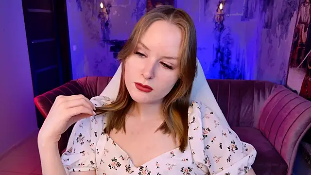 VivienLeeigh online show from May 30, 5:37 am