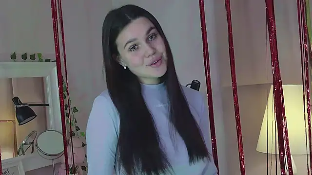 RihannaRose online show from February 17, 7:10 pm