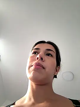 Eli818 online show from December 4, 10:30 pm