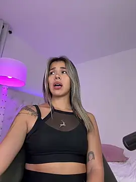 Eli818 online show from December 18, 4:42 am