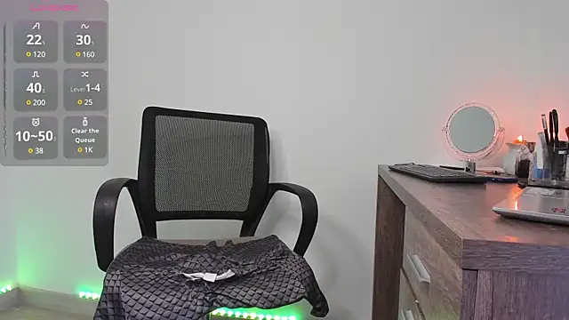 stephennolan1 online show from March 2, 5:47 pm