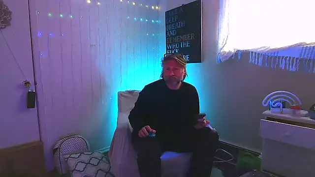 onlym4m online show from February 11, 3:51 pm