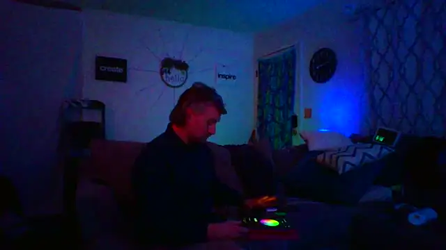 onlym4m online show from February 24, 2:19 am