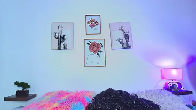 Snapshot of miwa_cute chatting on December 18, 9:51 pm miwa cute online show from December 18, 9:51 pm