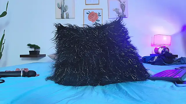 Snapshot of miwa_cute chatting on December 24, 7:44 pm miwa cute online show from December 24, 7:44 pm