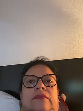 Sharongirl07 online show from July 13, 9:45 am