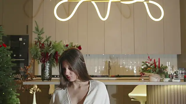 whisper of love online show from December 22, 2:19 am