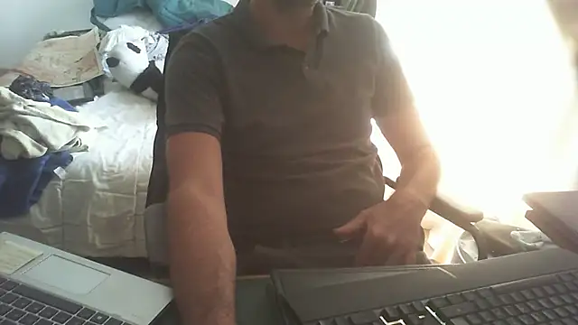 shyfrenchcock1 online show from July 17, 9:16 am