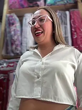 VIOLETA-25  online show from April 18, 8:42 pm