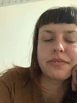 zra andre online show from February 10, 3:10 am