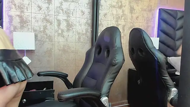 Snapshot of HazelMoret chatting on January 16, 11:58 am HazelMoret online show from January 16, 11:58 am